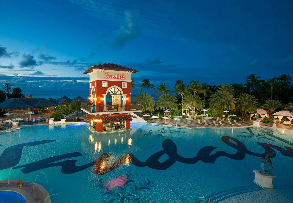 Sandals Resorts UK - 🖤 EXCLUSIVE BLACK FRIDAY OFFER 🖤⠀ ⠀ This Deal of the  Day includes a £150 saving on our Multi-Centre holidays ✈️ Discover the  very best of the Caribbean