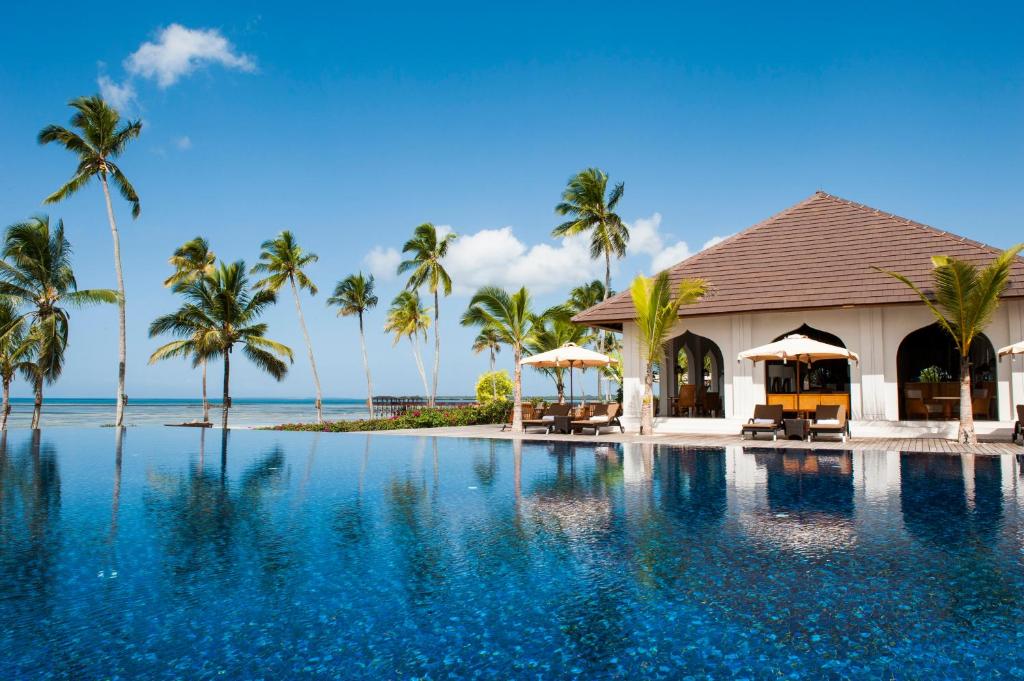 10 Nights Holiday in Four Point By Sheraton Downtown & THE RESIDENCE ZANZIBAR with Half Board Starting from £2199pp