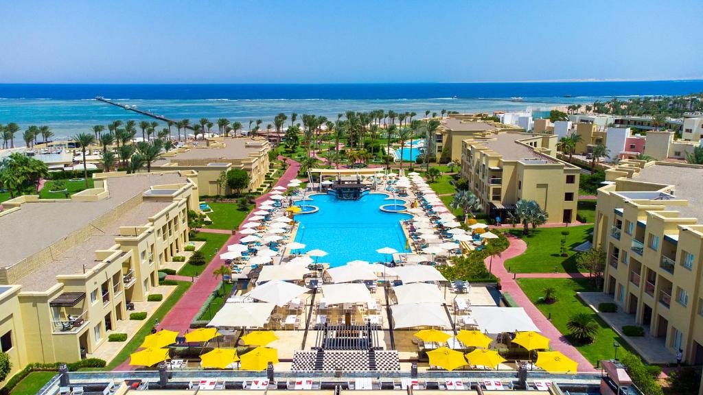 Treat Yourself to a Luxurious Stay in Egypt's 7 Nights at Rixos Premium Seagate All-Inclusive wtih Superior Aqua Room £2199/- Per family (2 Adults & 2 Kids)