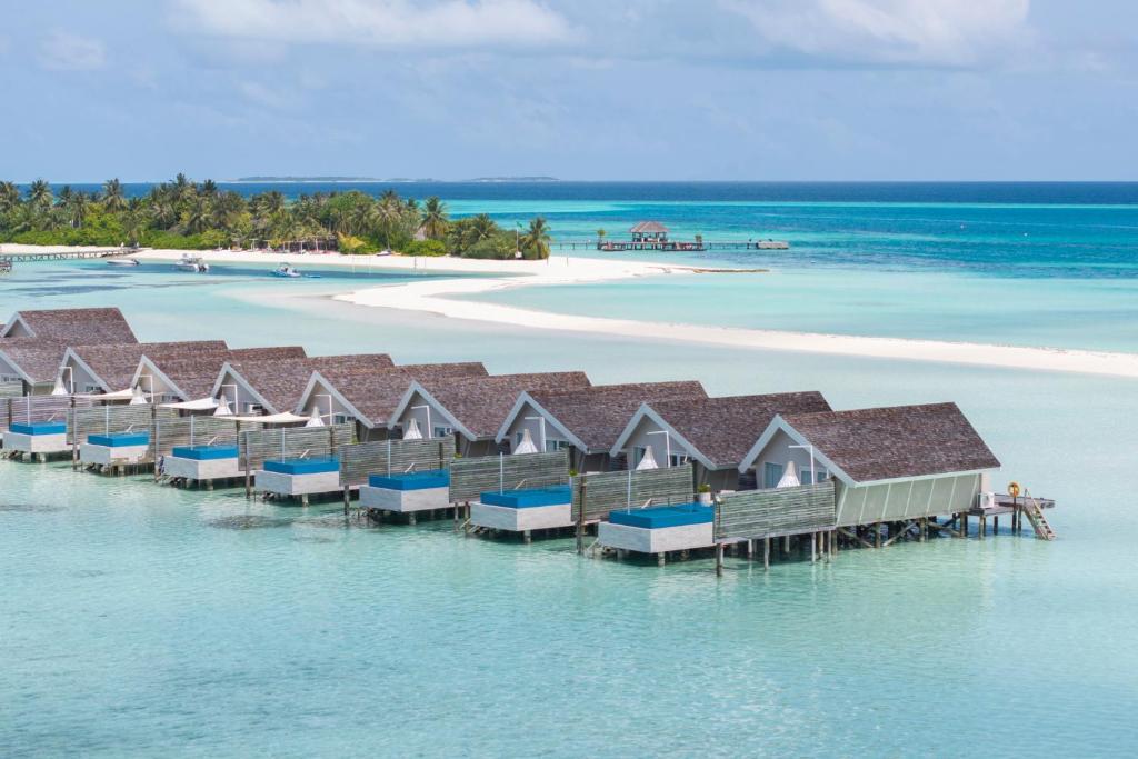 07 Nights at LUX South Ari Atoll Accommodation: Romantic Pool Water Villa Starting from £3,399 Per Person!