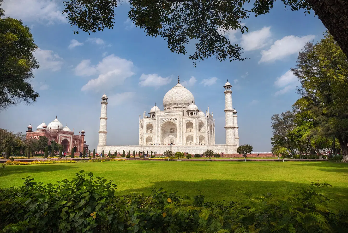 Experience 8 Nights in India’s Golden Triangle – Explore the vibrant streets of Delhi, witness the iconic Taj Mahal in Agra, and dive into the royal heritage of Jaipur, all for just £1299/pp